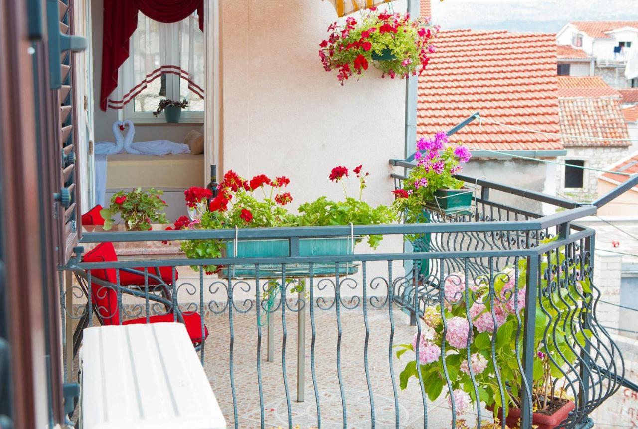 Angela With Old Town View Apartamento Split